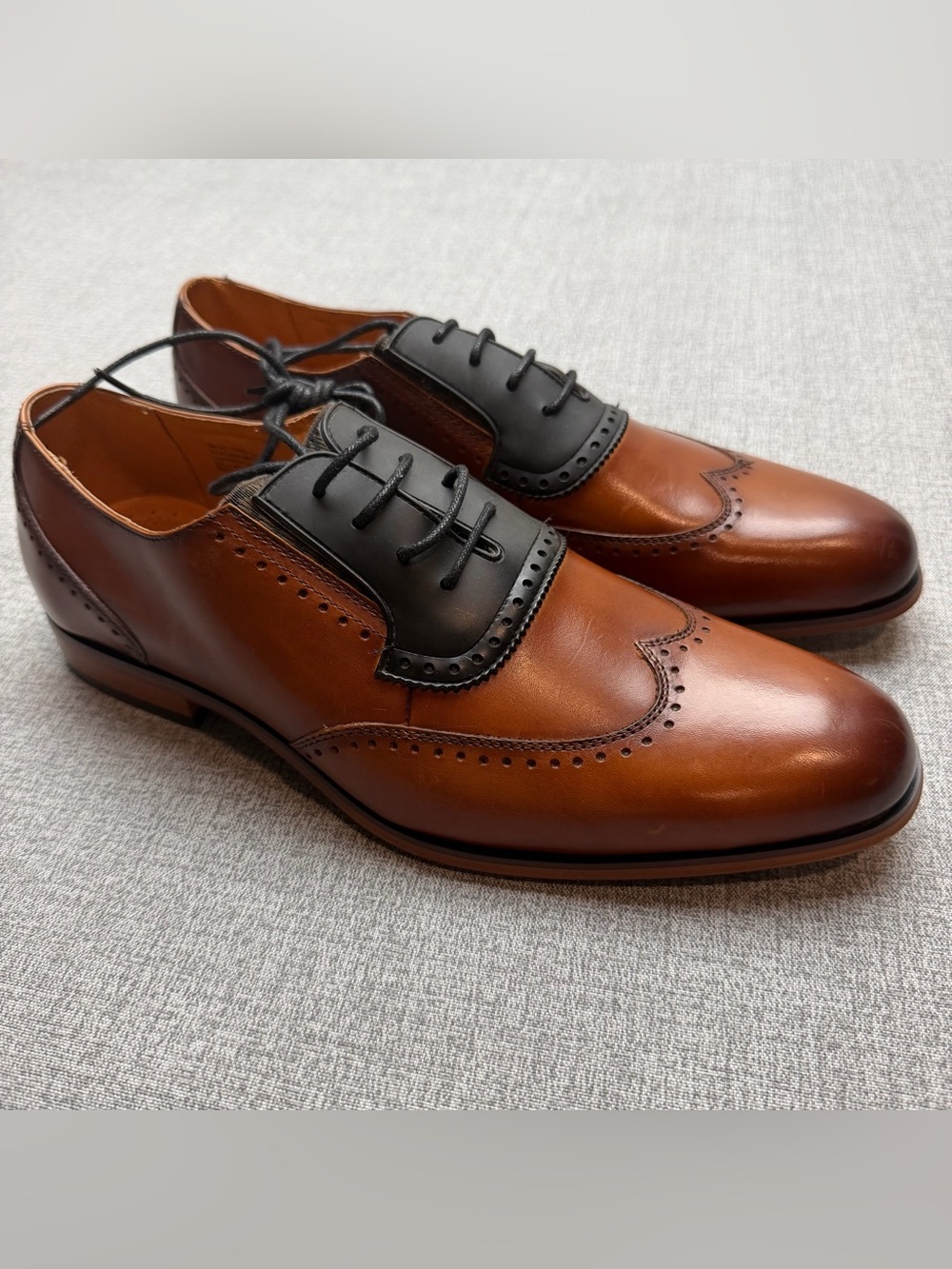Stacy Adams Men's Sullivan Wingtip Oxford Cinnamon Leather Dress Shoes